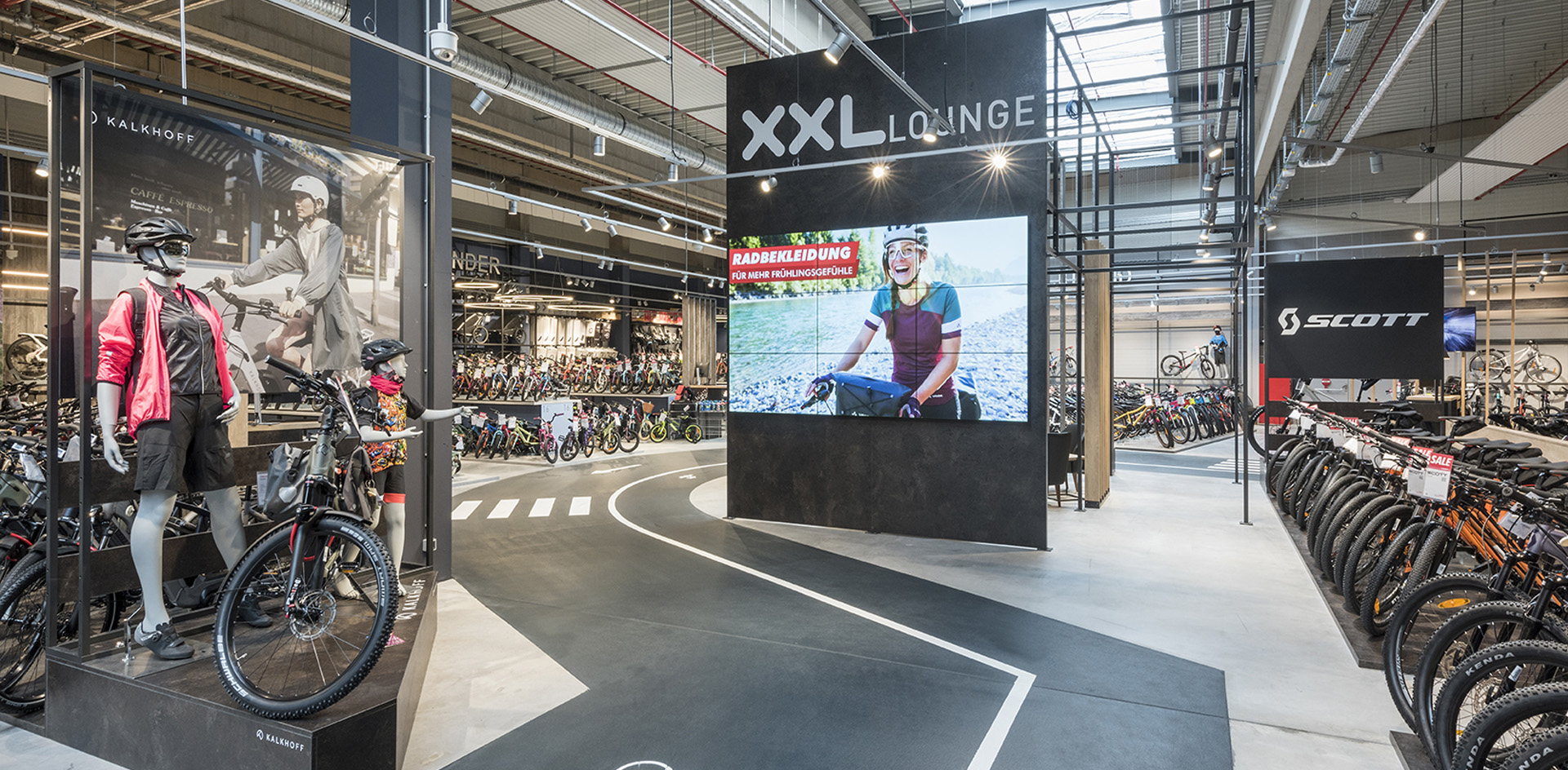 Teststrecke_Lounge XXL Emporon Taucha